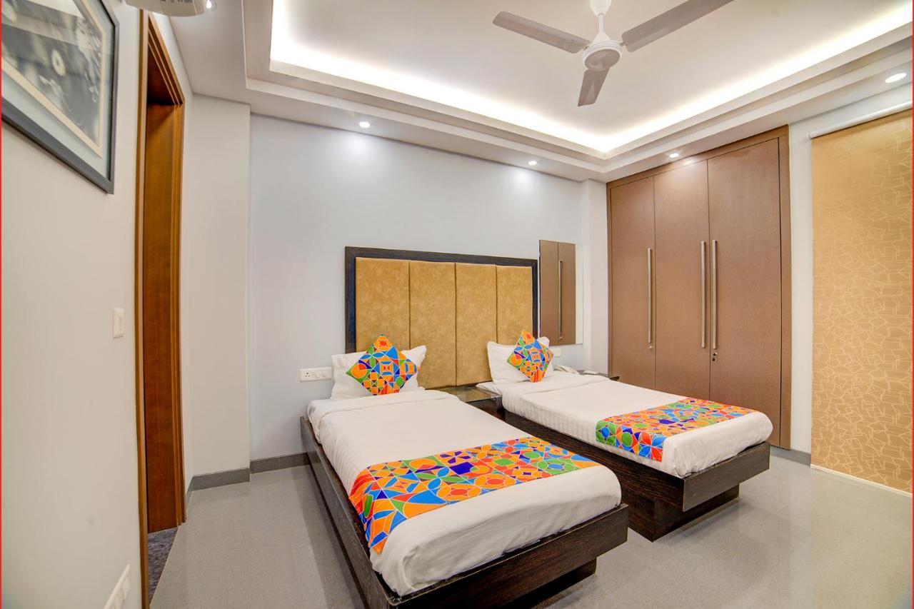 Fabhotel Exotica Greenpark Neu-Delhi Exterior foto