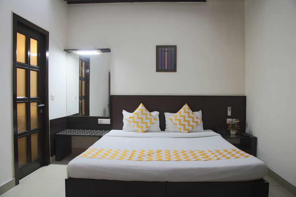 Fabhotel Exotica Greenpark Neu-Delhi Exterior foto